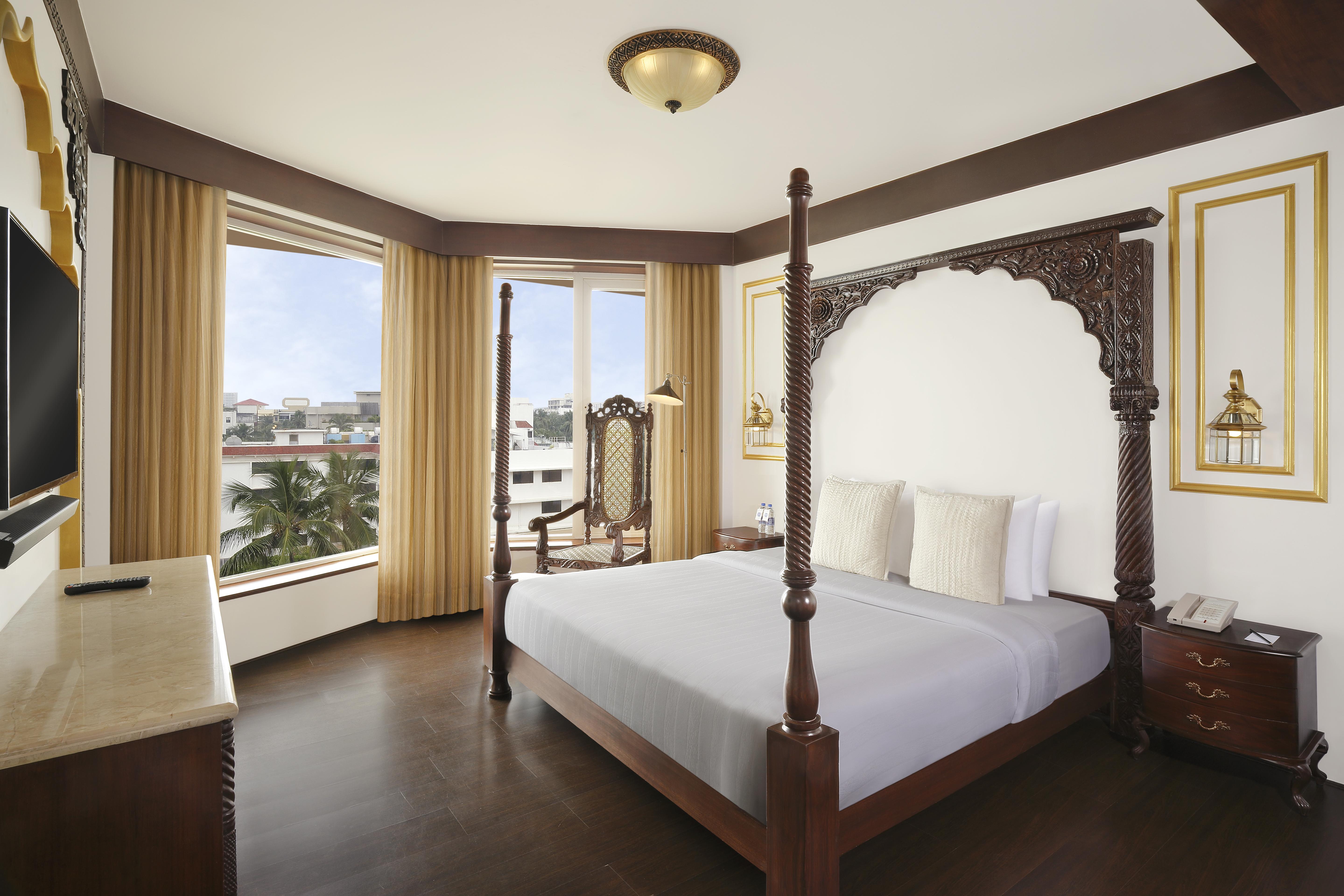 Novotel Mumbai Juhu Beach Екстериор снимка A bedroom at the hotel